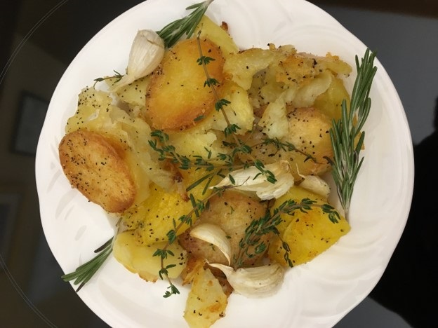 Garlic Roastie Potatoes 2