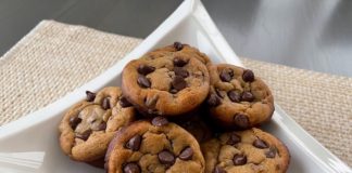 Peanut Butter Banana Muffins