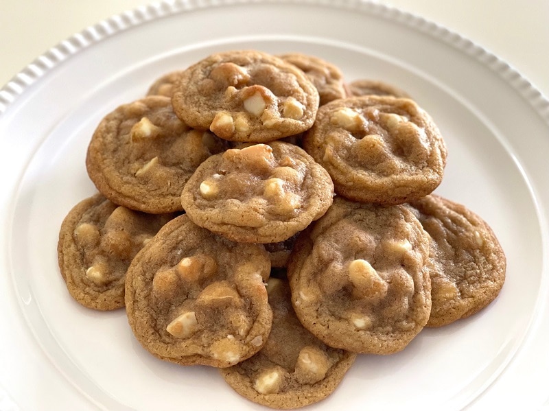 White Chocolate Macadamia Nut Cookies