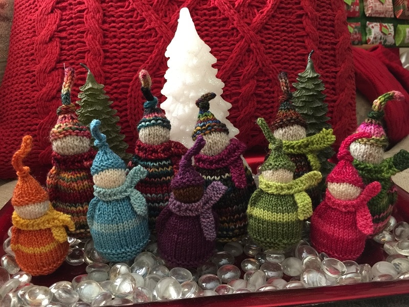 Craft Fairs Christmas Carolers