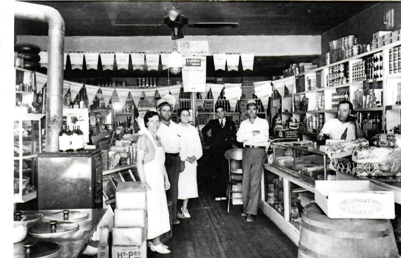 Gagliano's 1950s-Store-Inside