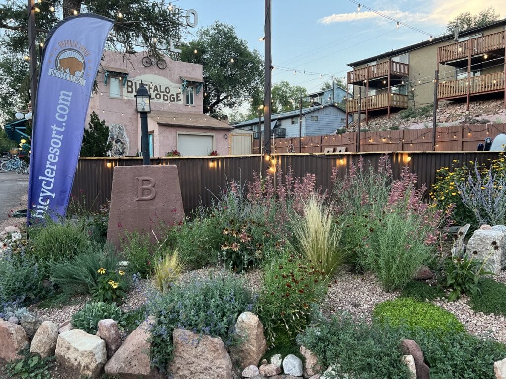 Buffalo Lodge Bicycle Resort Exterior