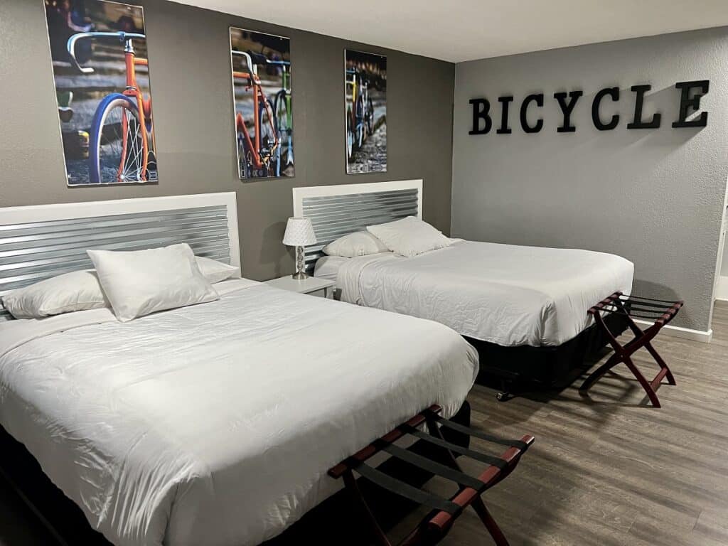 Double Bedroom at Buffalo Lodge Bicycle Resort
